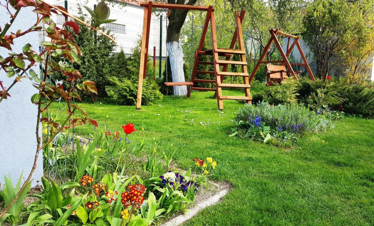 Domek Milka Jastrzębia Góra Exterior foto